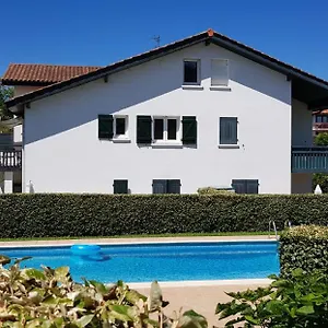 Appartement Plain Pied Proche Plage Cenitz